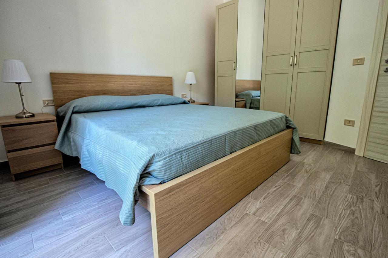 Garden House: Apartments And Rooms For Holidays Палермо Екстериор снимка