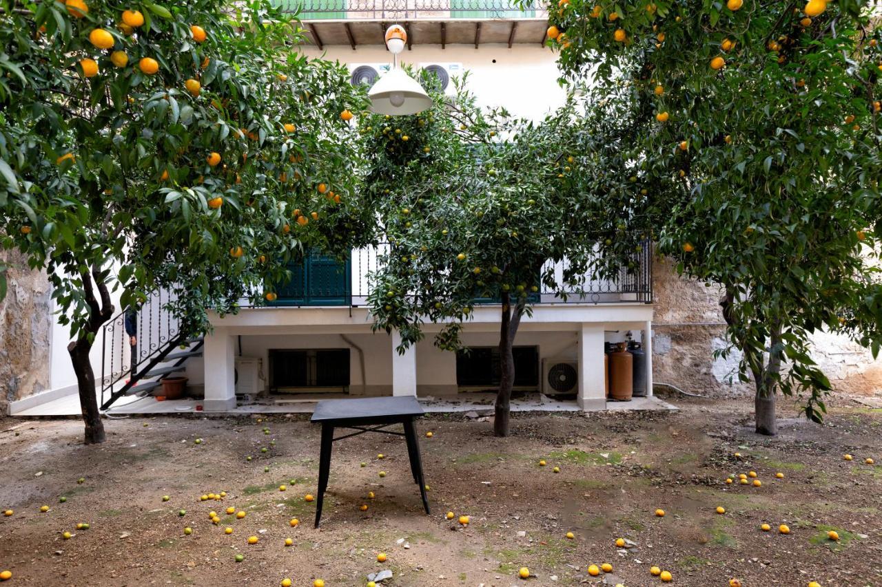 Garden House: Apartments And Rooms For Holidays Палермо Екстериор снимка