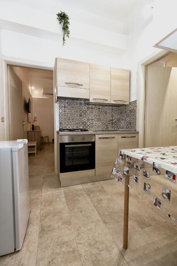 Garden House: Apartments And Rooms For Holidays Палермо Екстериор снимка