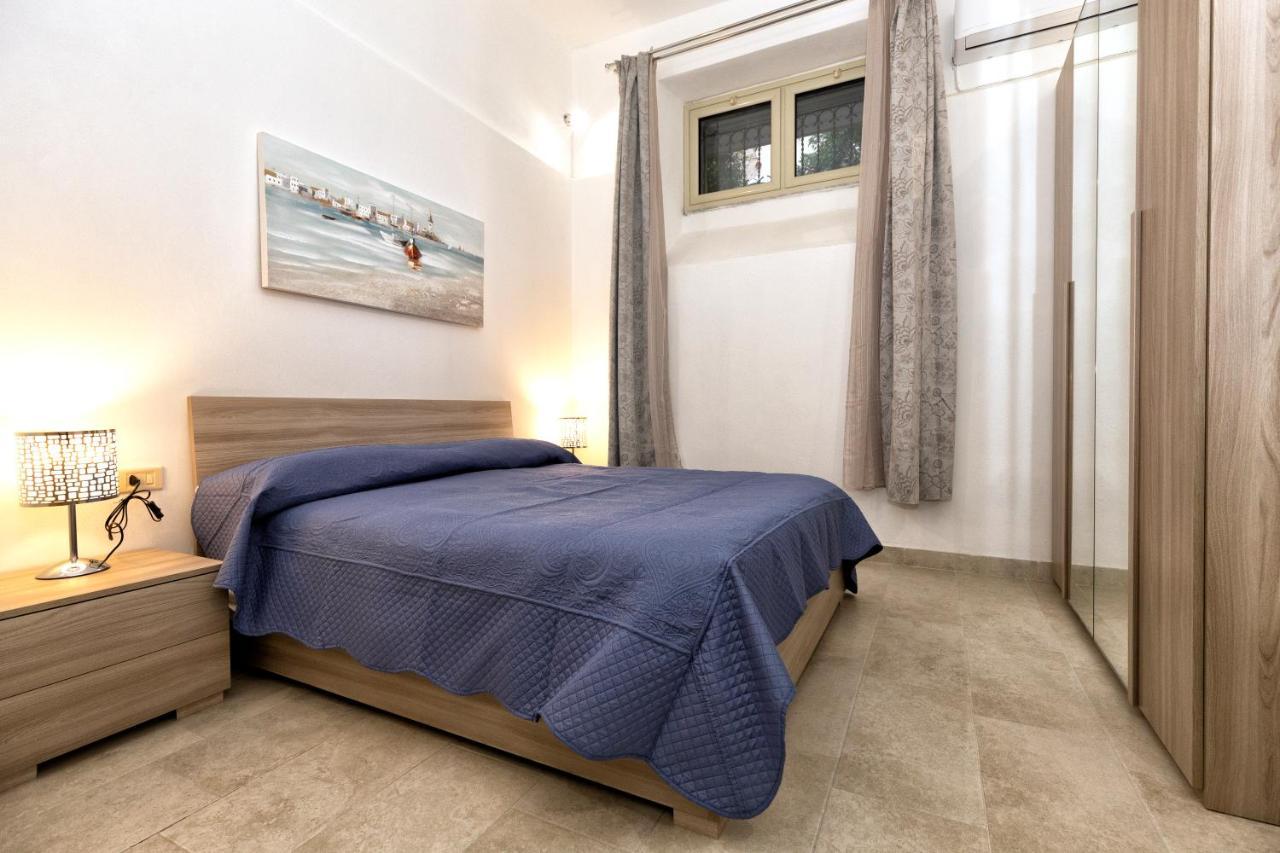 Garden House: Apartments And Rooms For Holidays Палермо Екстериор снимка