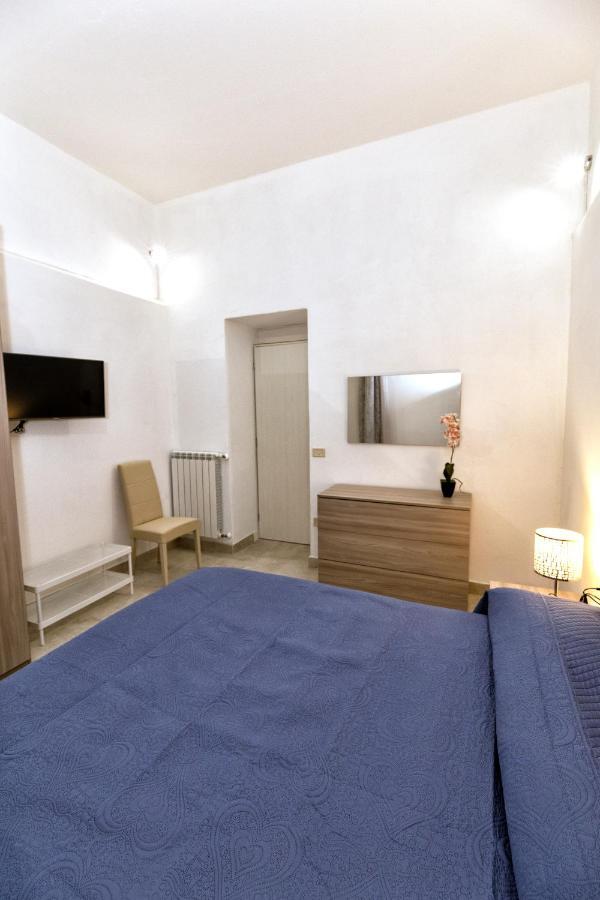 Garden House: Apartments And Rooms For Holidays Палермо Екстериор снимка